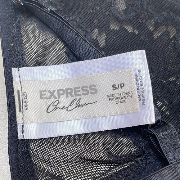 ❤️ 🆕 EXPRESS Lace bralette Top Size Small - Picture 4 of 4